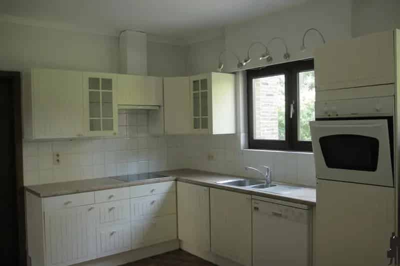 Renovatieproject: Gelijkvloerse Villa in Groene Omgeving