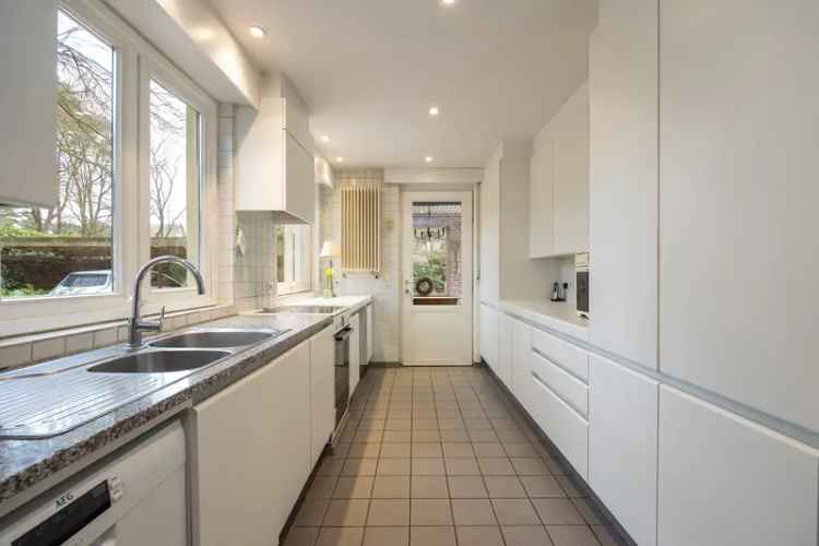 Villa Koningshof 6 slaapkamers zwembad tuin
