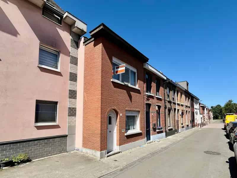 Huis te huur Kontich Centrum: Knusse woning met tuin en potentieel