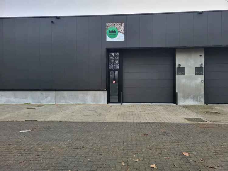 Te huur KMO-unit Genk 220m² met veel mogelijkheden