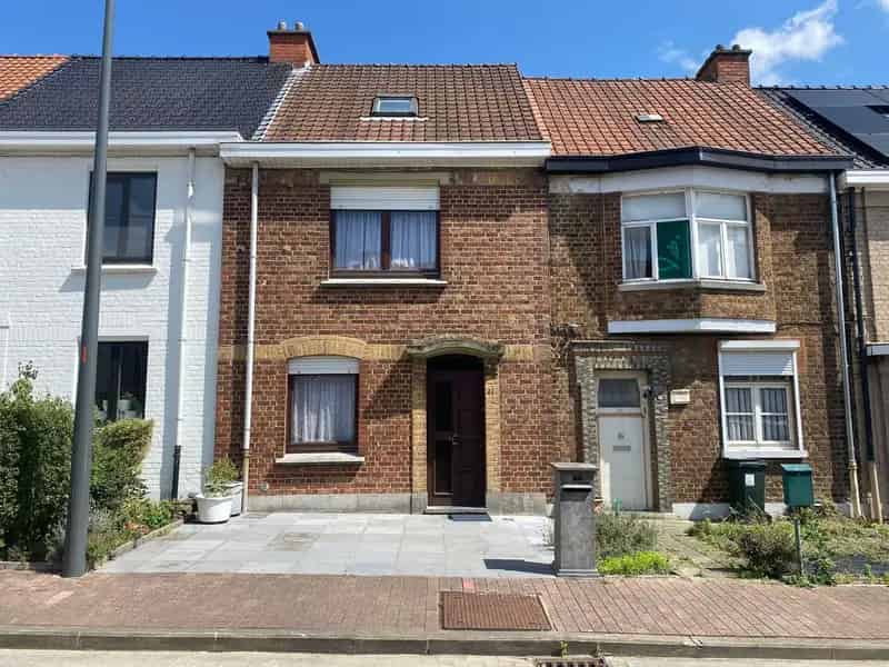 Huis te huur 3 slaapkamers tuin rustige ligging