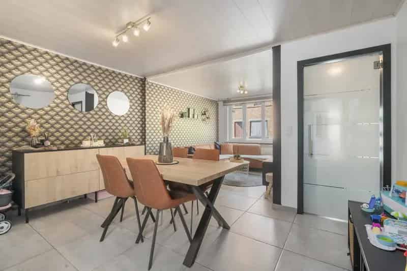 Huis te koop Schellebelle: Instapklare woning nabij centrum
