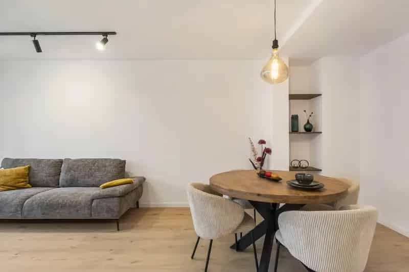 Gerenoveerd Appartement te Koop Oostende Centrum