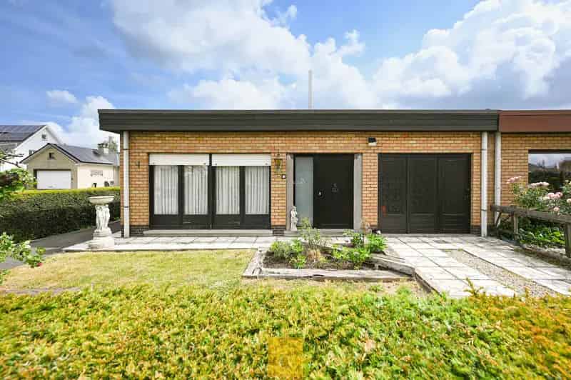 Driegevelbungalow te koop Loppem