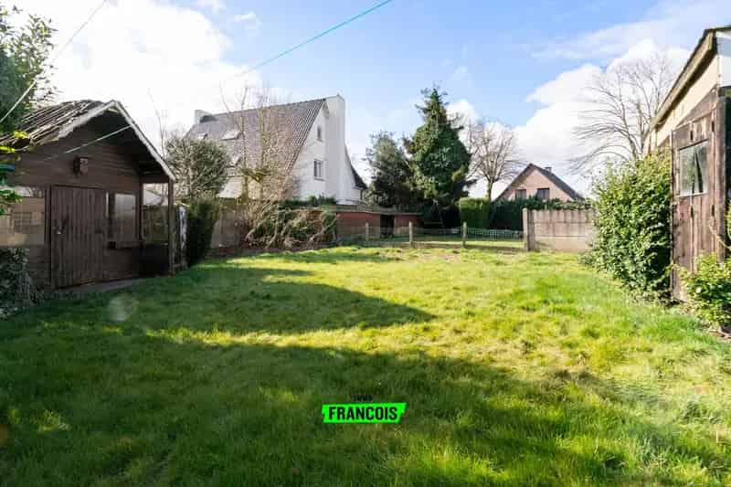 Grond met woning te koop in Zulte