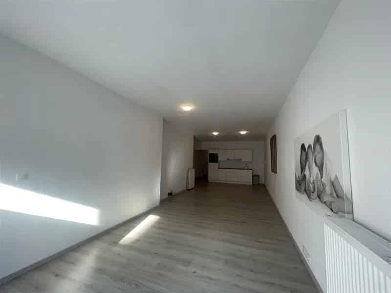 Ruime gezinswoning te Niel centrum