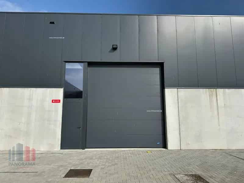 Nieuwbouw Bedrijfsgebouw te Koop Moenkouter