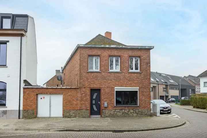 Huis te koop in Aalst met karakter en potentieel