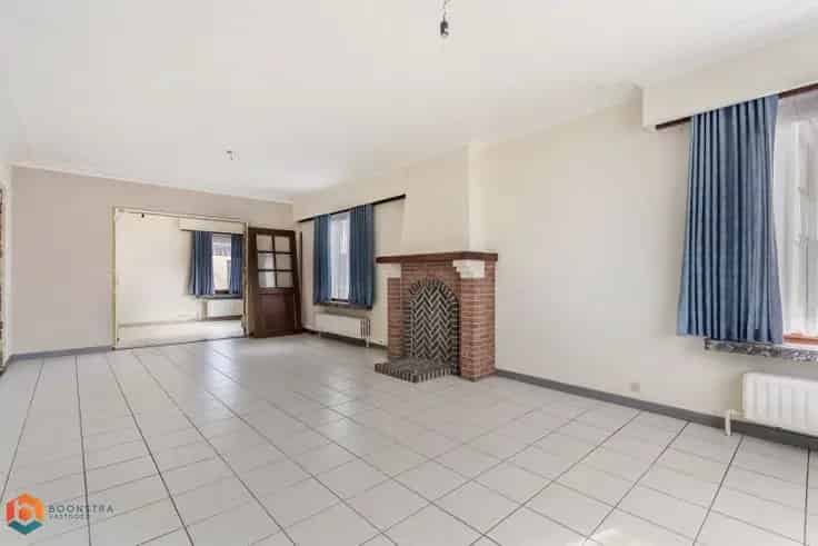 Huis Te Koop Putte 3 slaapkamers 2 garages