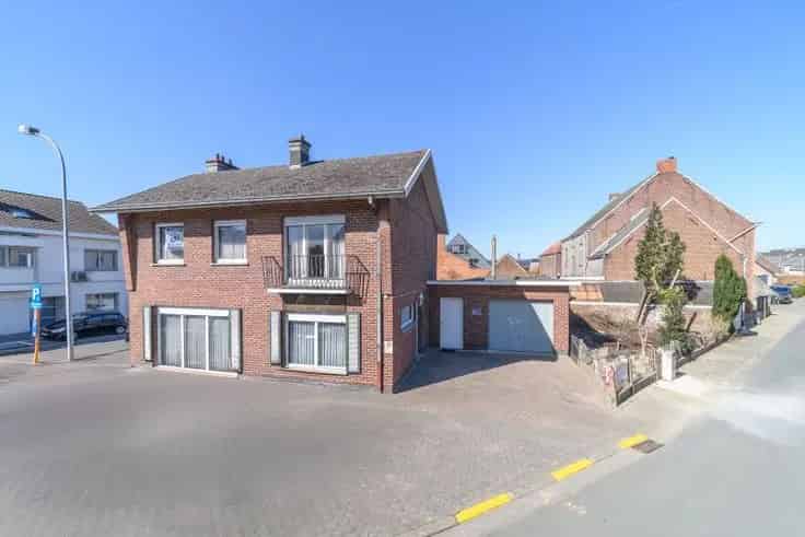 Huis Te Koop Mere: Ruime Gezinswoning Te Renoveren
