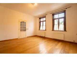 Huis te huur Genval 139m² 3 slaapkamers