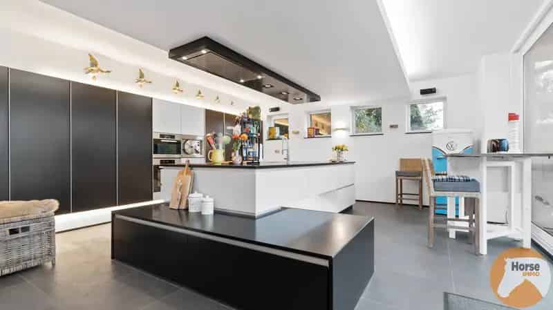 Huis te huur Bever 195Ha met Bijgebouw