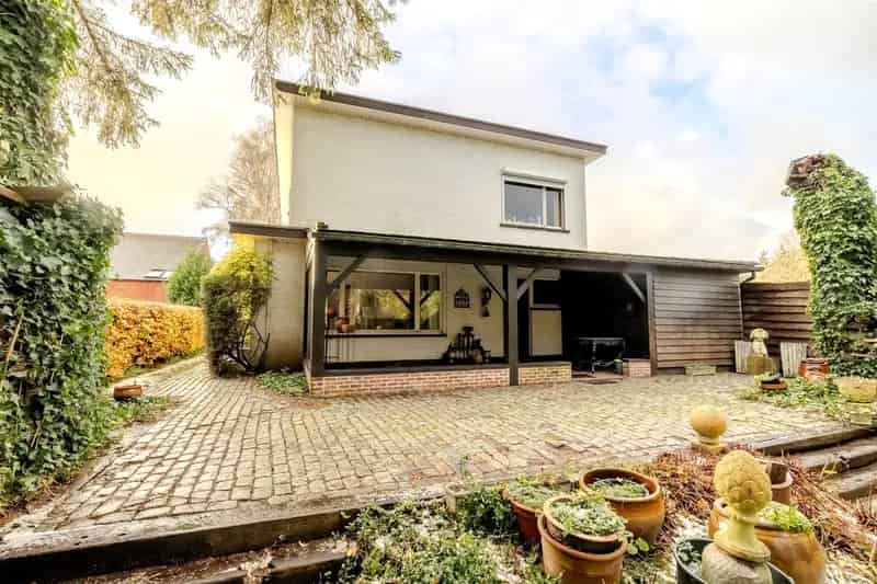 Gezinswoning 4 slaapkamers ruime tuin Heist-op-den-Berg