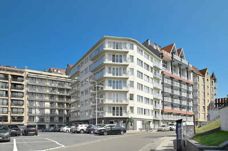 Hoekappartement 5 slaapkamers Duinbergen Nabij Strand