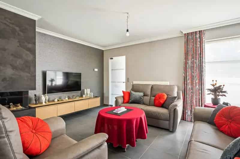 Huis te huur Rumbeke: 3 slaapkamers, garage, tuin