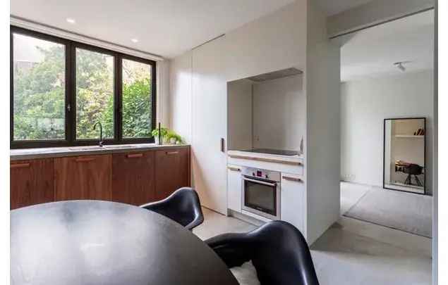 Huur 2 slaapkamer appartement van 91 m² in Antwerp