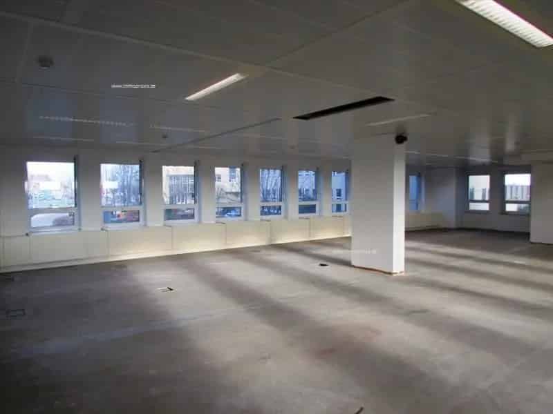 Kantoren te Huur Auderghem Nabij Chirec en VUB