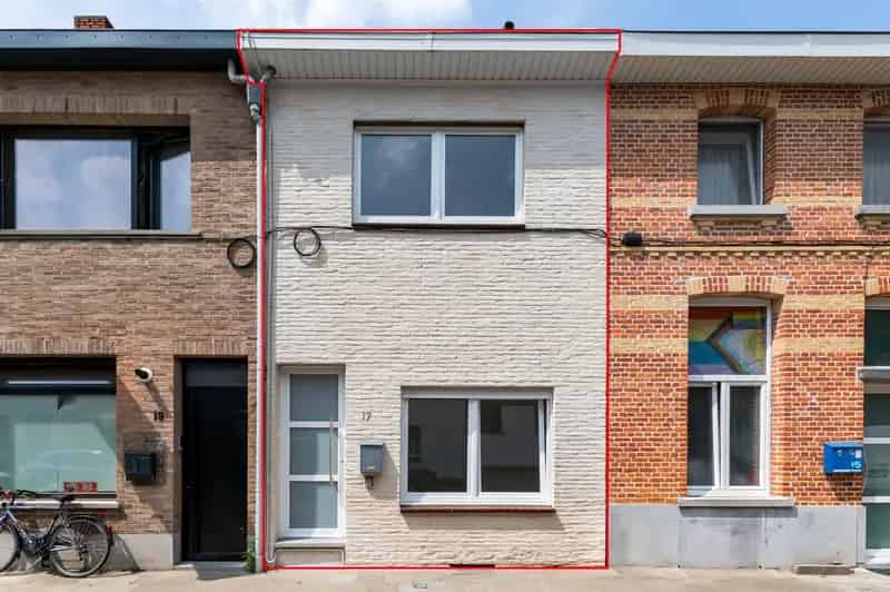 Instapklare gerenoveerde woning 4 slaapkamers Sint Niklaas