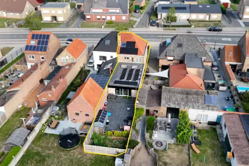 Gerenoveerde woning te koop in Westkerke met 4 slaapkamers en polyvalente ruimte