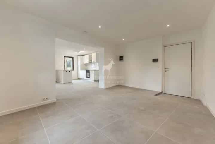 Appartement te Huur La Hestre 1 Slaapkamer