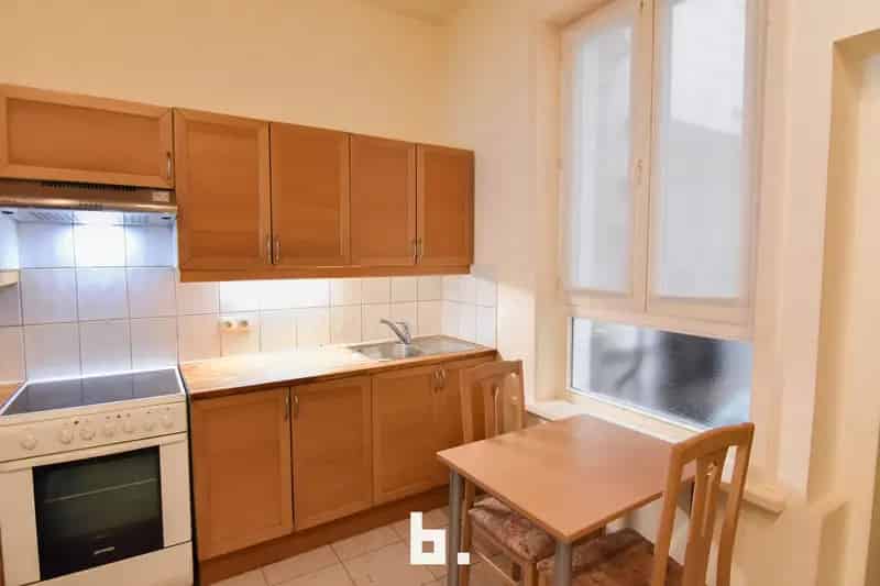 Appartementencomplex te Koop: 4 Appartementen 3 Studio's
