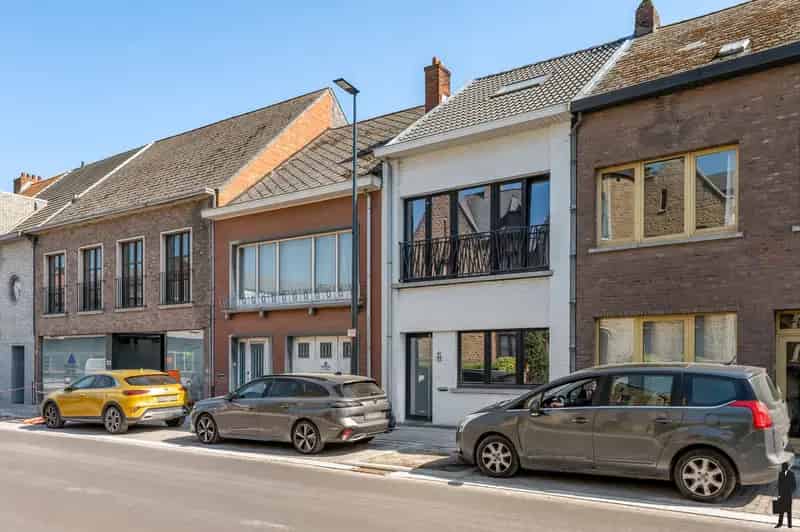 Gerenoveerde woning 3 slaapkamers OLV Waver