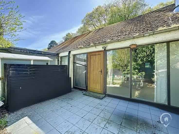 Te renoveren Bungalow Hastière - Lift - Privéterras - Geschikt 2de Verblijf