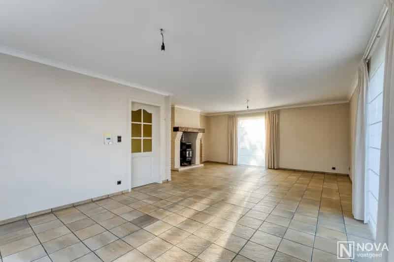 Ruime Villa Nabij Jachthaven