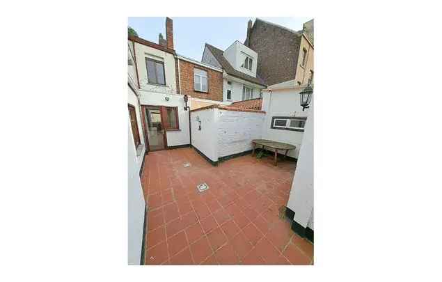 Te Huur 2 Slaapkamer Huis 107m² Brugge