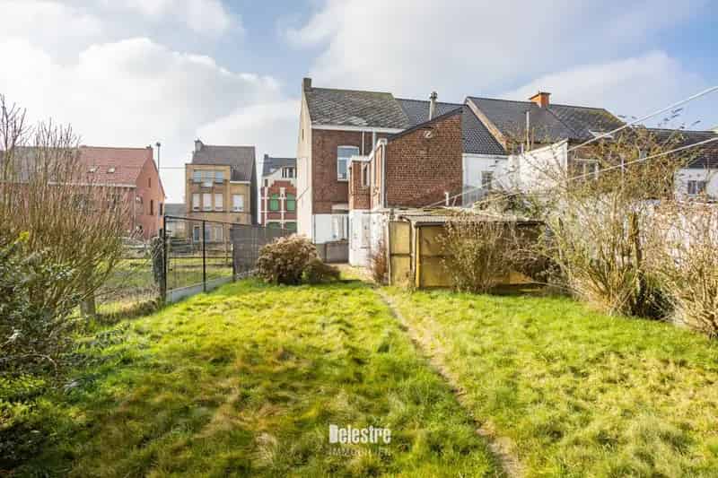 Te renoveren woning met tuin op rustige locatie