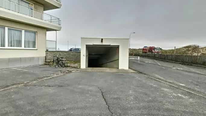 Garagebox te huur Middelkerke Roger De Grimberghestraat