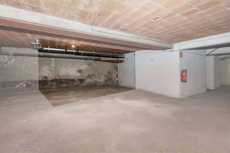 Garage te Koop Hasselt Centrum - 2 Ondergrondse Autostaanplaatsen