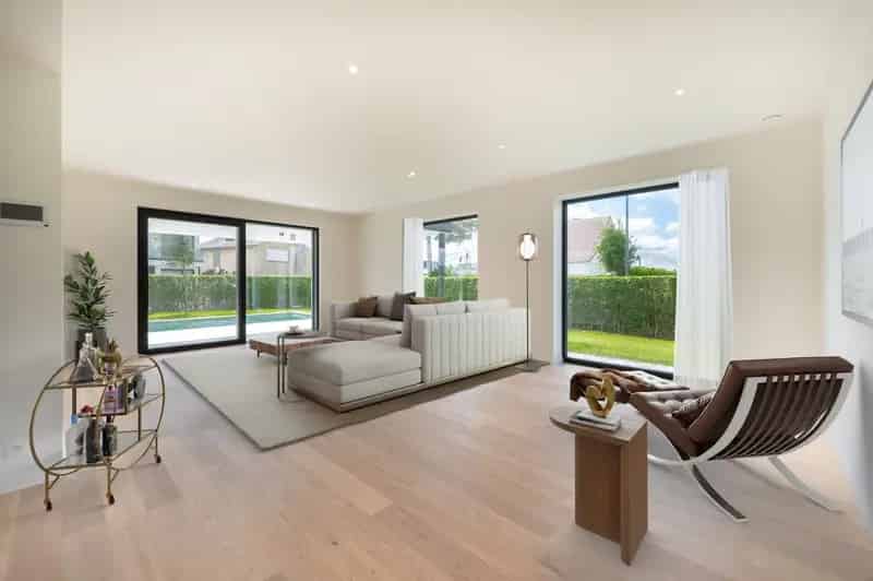 Nieuwbouw Villa 5 Slaapkamers Rustige Omgeving