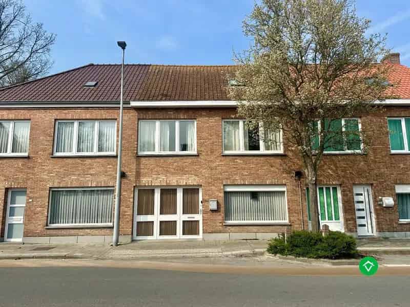 Charmante woning Eernegem centrum