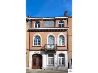 Herenhuis te koop Anderlecht 6 slaapkamers grote tuin