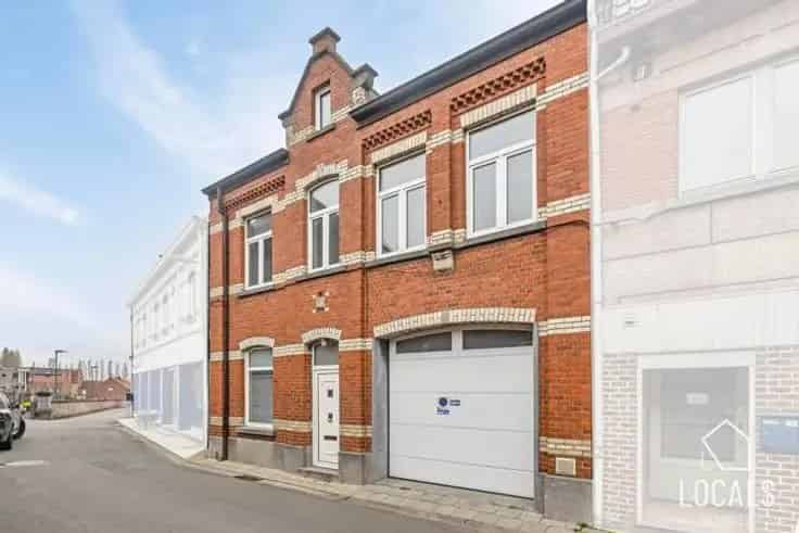 Huis Te Koop Meerbeke: Karaktervolle Gezinswoning