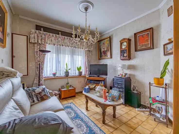 Huis Te Koop: Knusse Gezinswoning met Tuin