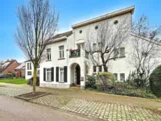 Villa te koop Zaventem - te renoveren - grote volumes - investering