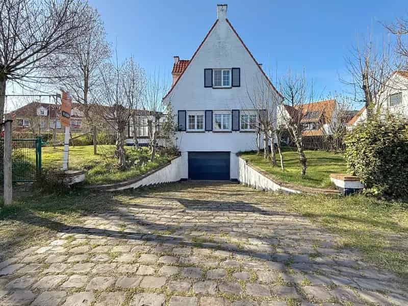 Villa te renoveren in Nieuwpoort 4 slaapkamers
