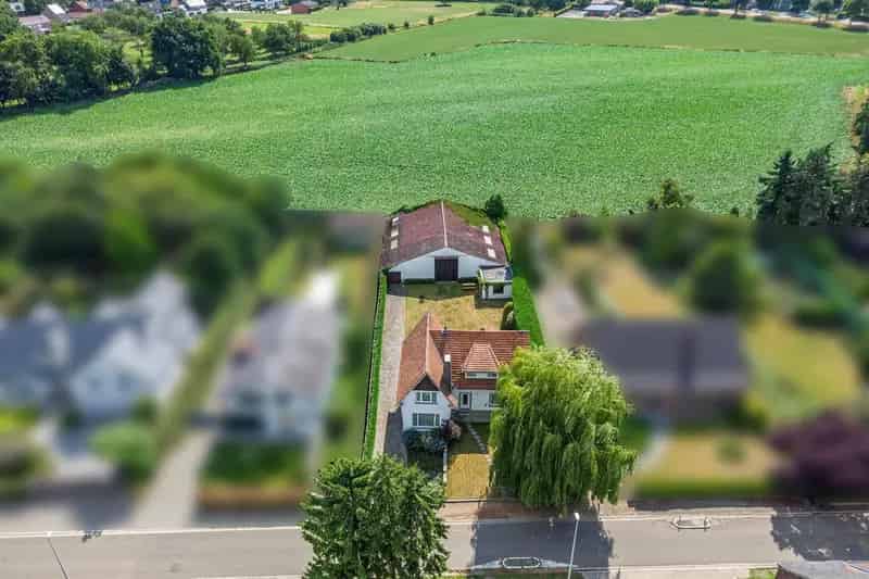 Te koop Grond Aldeneik 11a42ca met Woning en Loods 335m²