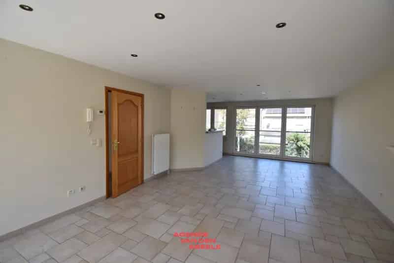 Ruime Bel-Etage 3 Slaapkamers Assebroek Tuin Garage