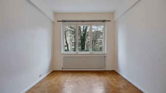 Te koop appartement in Elsene met ligging nabij Chatelain en Flagey