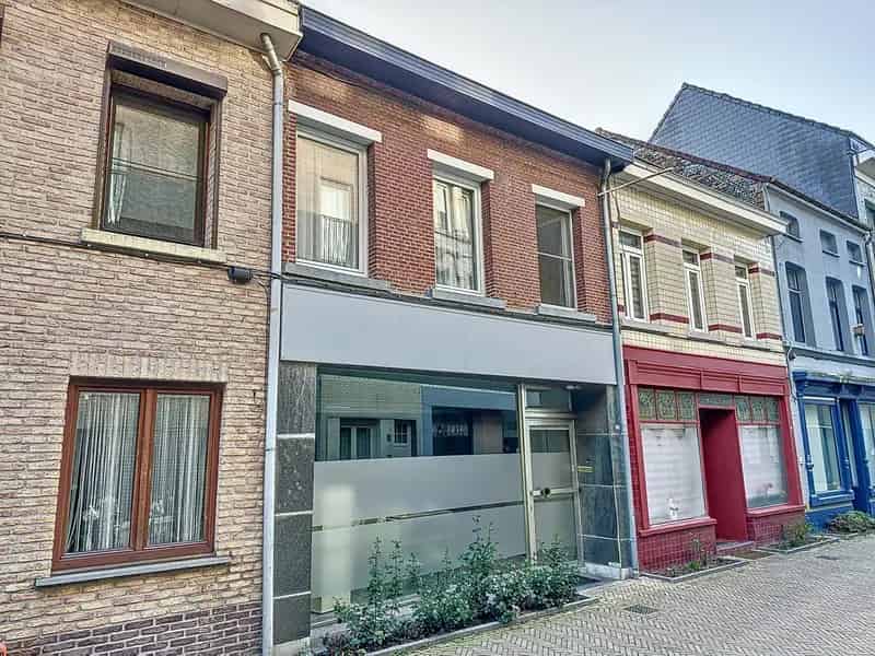 Huis te huur Boom Centrum: Bakkerij met Woonst 314m²
