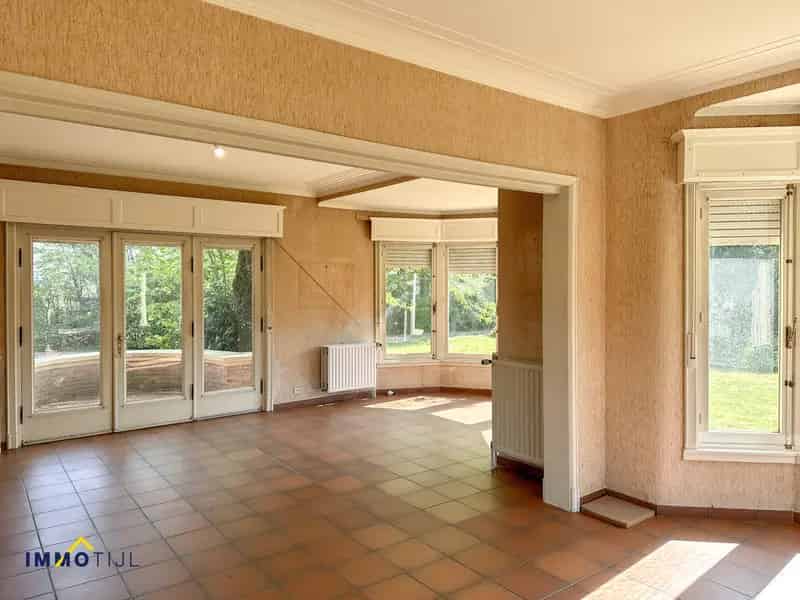 Villa Wieze 430m² Authentiek Charmant Ruime gezinswoning B&B Praktijk