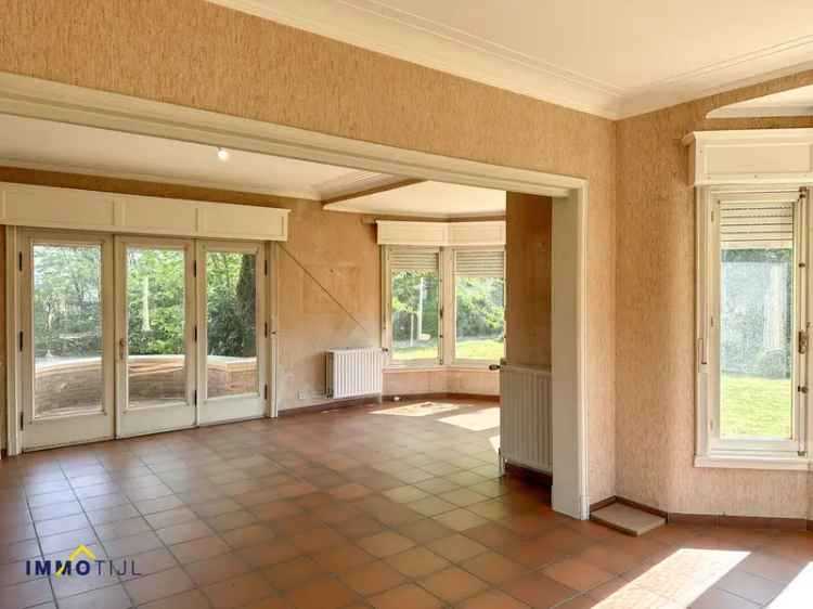 Villa Wieze 430m² Authentiek Charmant Ruime gezinswoning B&B Praktijk
