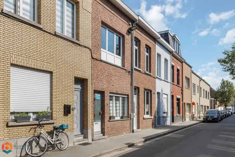 Instapklare woning 3 slaapkamers garage