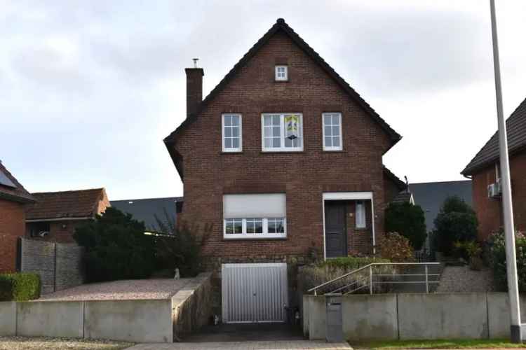 Buy huis in Borgloon charmante open bebouwing op mooi perceel