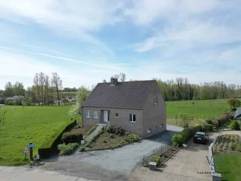 Huis te koop Dikkelvenne: Ruime woning met prachtig uitzicht