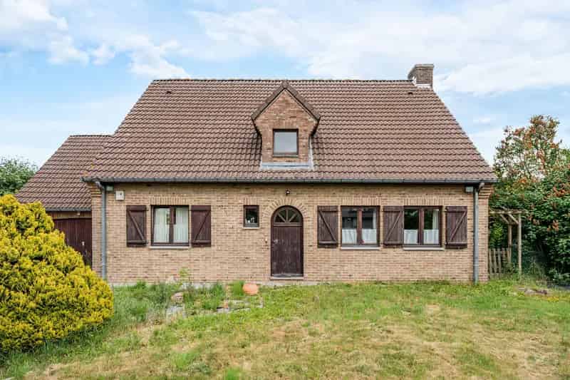 Villa 5 slaapkamers te renoveren Mellery