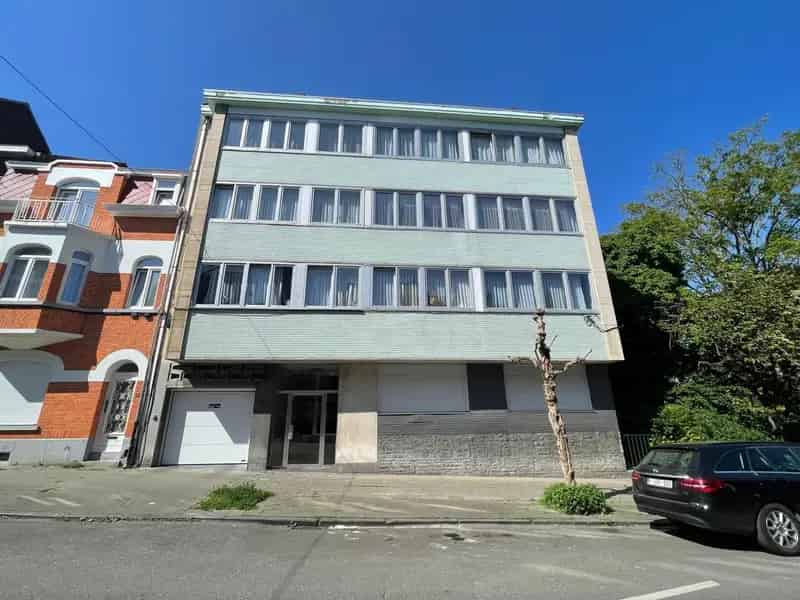 Appartement te huur te Brussel 1 slaapkamer terras garage